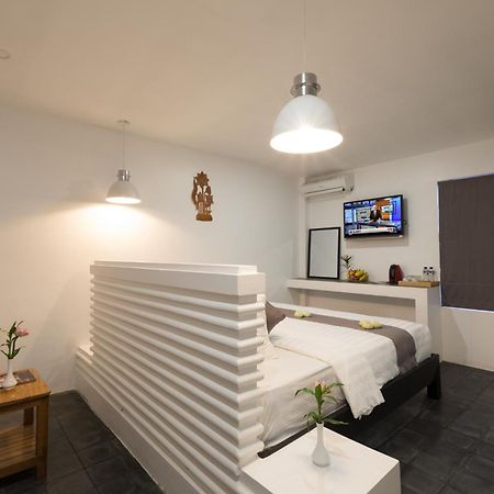 Ashia Hotel & Lounge Siem Reap Buitenkant foto
