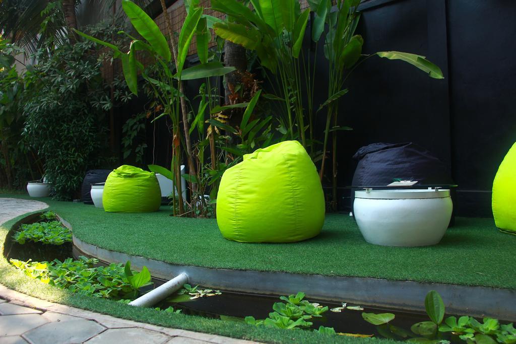 Ashia Hotel & Lounge Siem Reap Buitenkant foto
