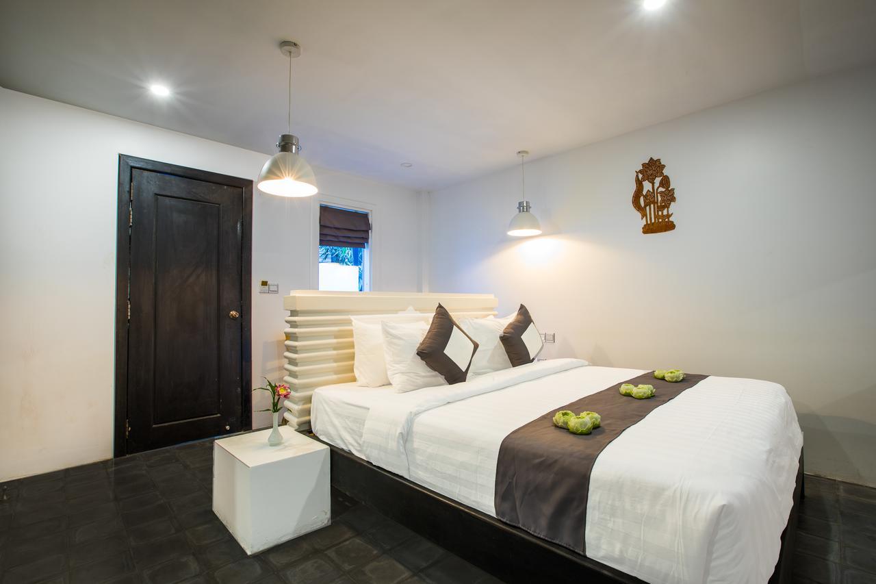 Ashia Hotel & Lounge Siem Reap Buitenkant foto