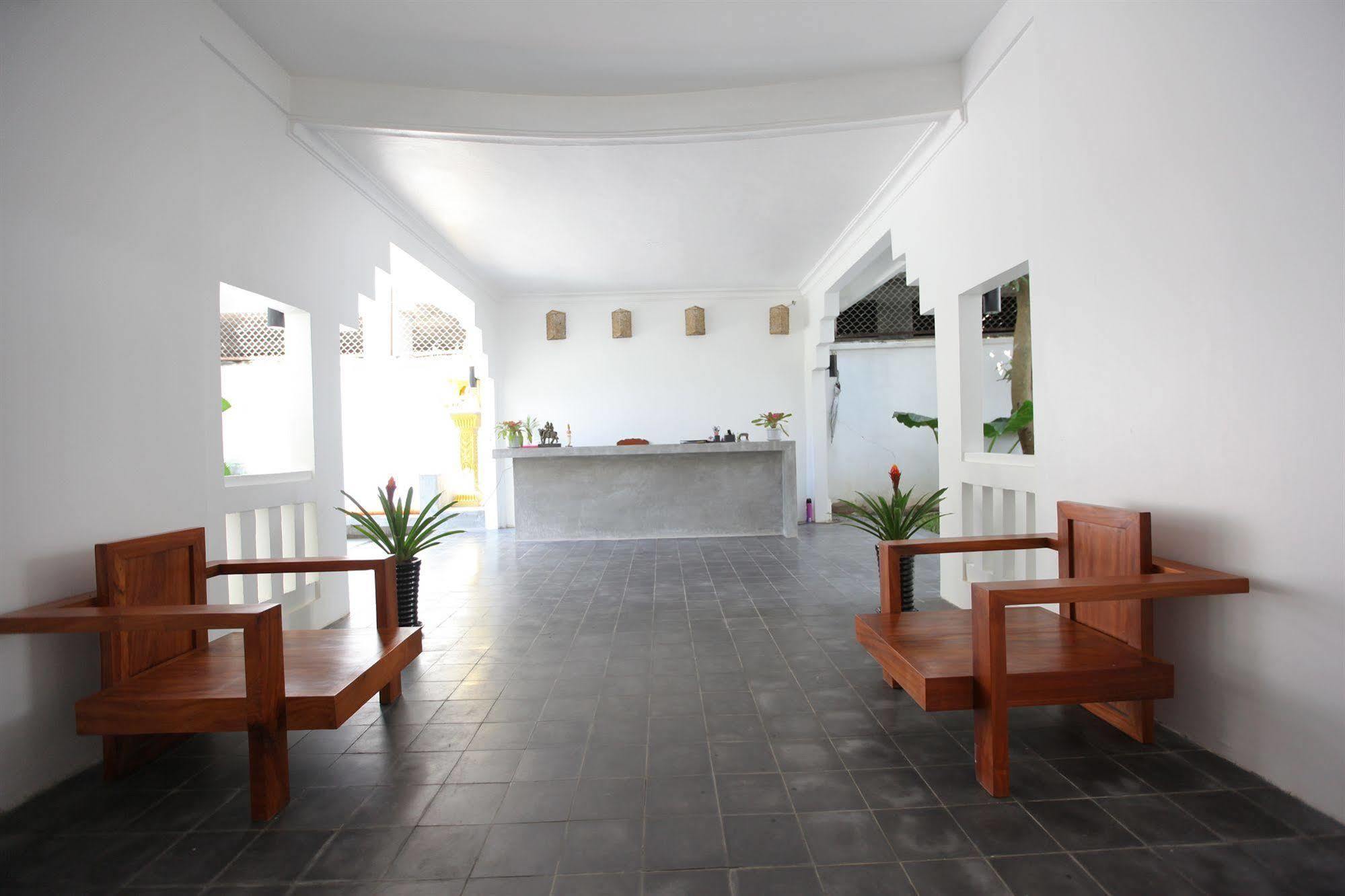 Ashia Hotel & Lounge Siem Reap Buitenkant foto