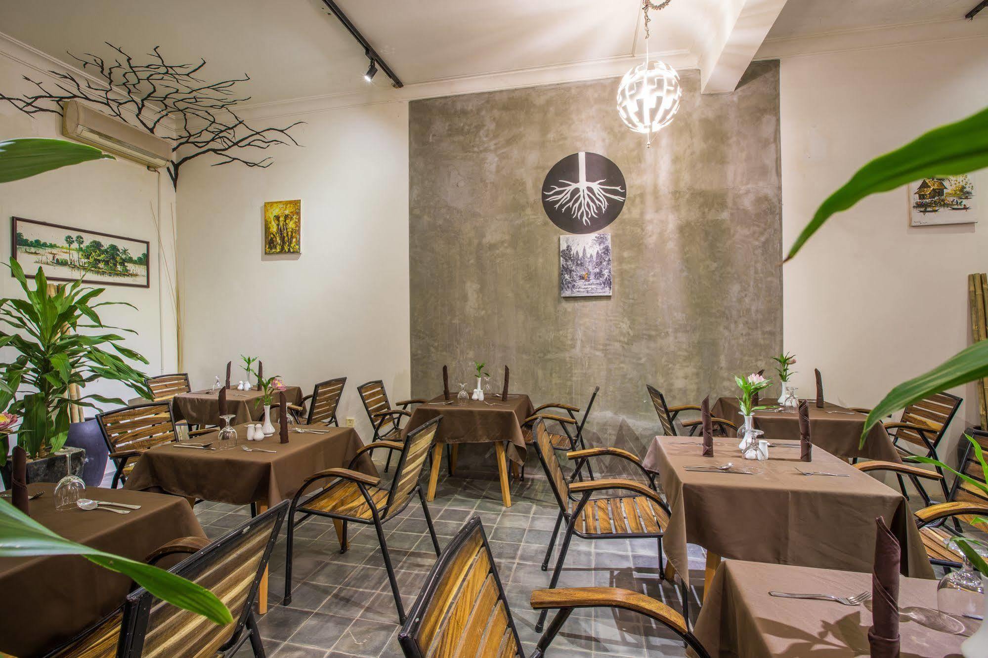 Ashia Hotel & Lounge Siem Reap Buitenkant foto