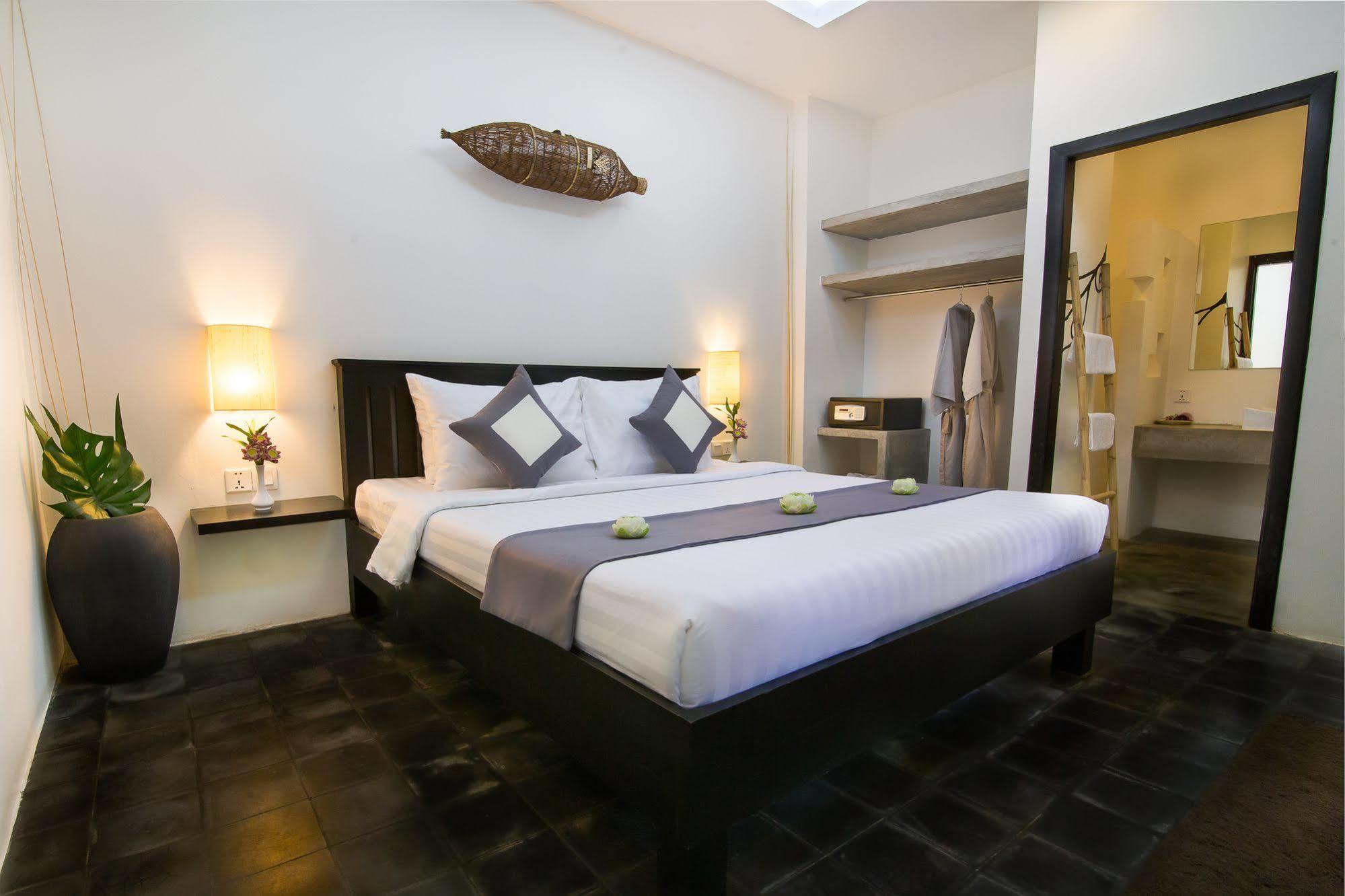 Ashia Hotel & Lounge Siem Reap Buitenkant foto