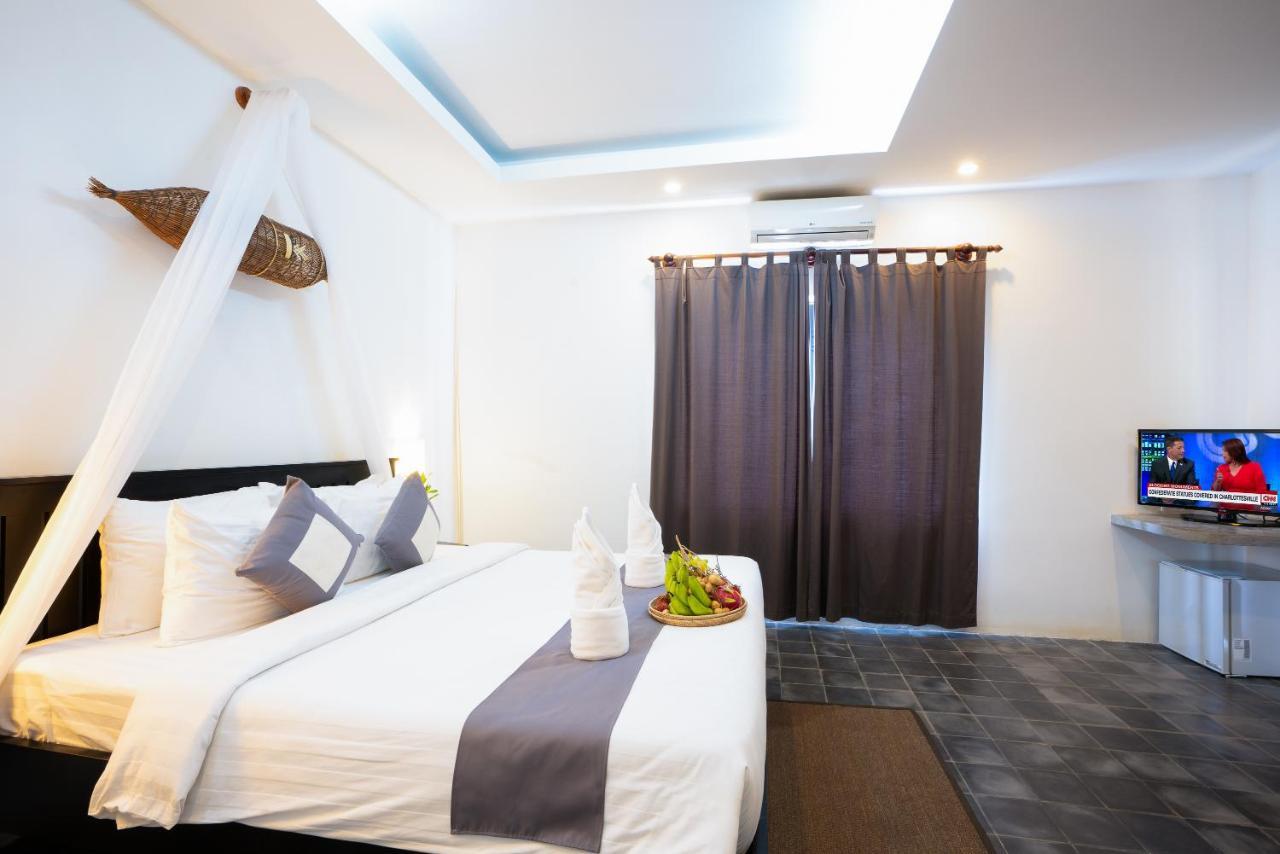 Ashia Hotel & Lounge Siem Reap Buitenkant foto