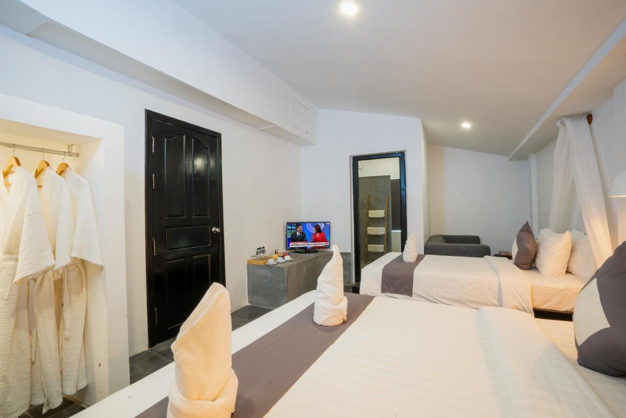 Ashia Hotel & Lounge Siem Reap Buitenkant foto